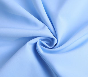 ประเทศจีน สีฟ้า 4 วิธียืดเส้นด้ายย้อมผ้า 95 โพลีเอสเตอร์ 5 สแปนเด็กซ์ผ้าสำหรับซับ ผู้ผลิต