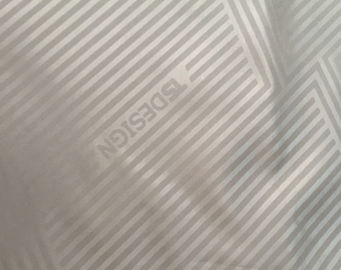 ประเทศจีน PU / PA ผ้าโพลีเอสเตอร์เคลือบ Taffeta เส้นด้าย 30 * 30D นับ 70 Gsm ซักง่าย ผู้ผลิต